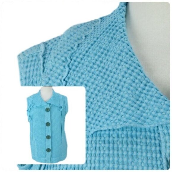Focus Tunic Top Womens Size Medium Puckered Buttons Blue Soft Vest - Picture 2 of 10